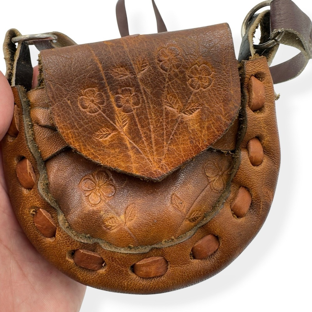VTG Leather Handbag Purse Pouch Long Strap Hand‎ Tooled Flowers Boho Retro 70s